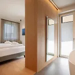 Olivida Villa *