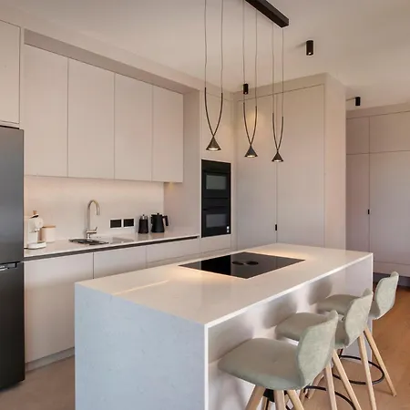 Olivida Villa *