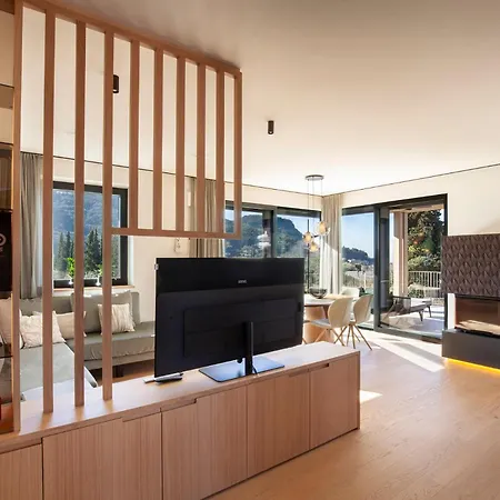 Olivida Villa *